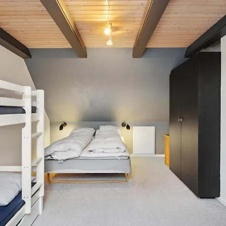 Hébergement de vacances 2 Bedroom Pet Friendly In *